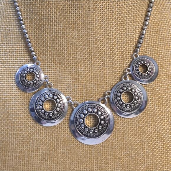Lucky brand Silver Tone Disc Circle Necklace - Picture 1 of 7